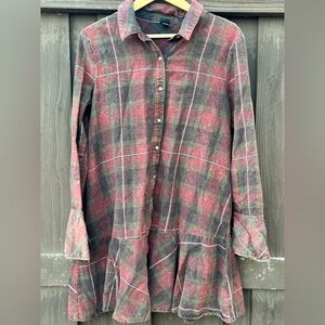 Wild Fable Plaid Shirt in Red and Green